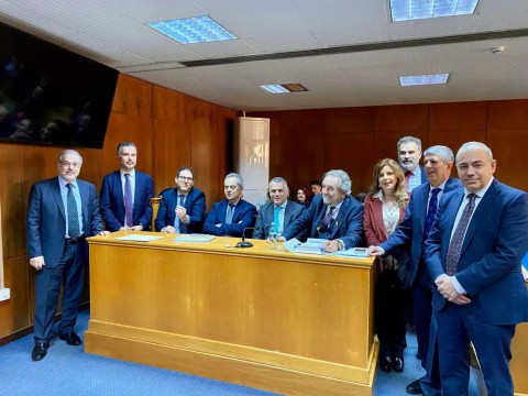 ΔΙΚΑΣΤΙΚΗ ΔΙΚΑΙΩΣΗ ΕΥΑΛΩΤΩΝ ΔΑΝΕΙΟΛΗΠΤΩΝ